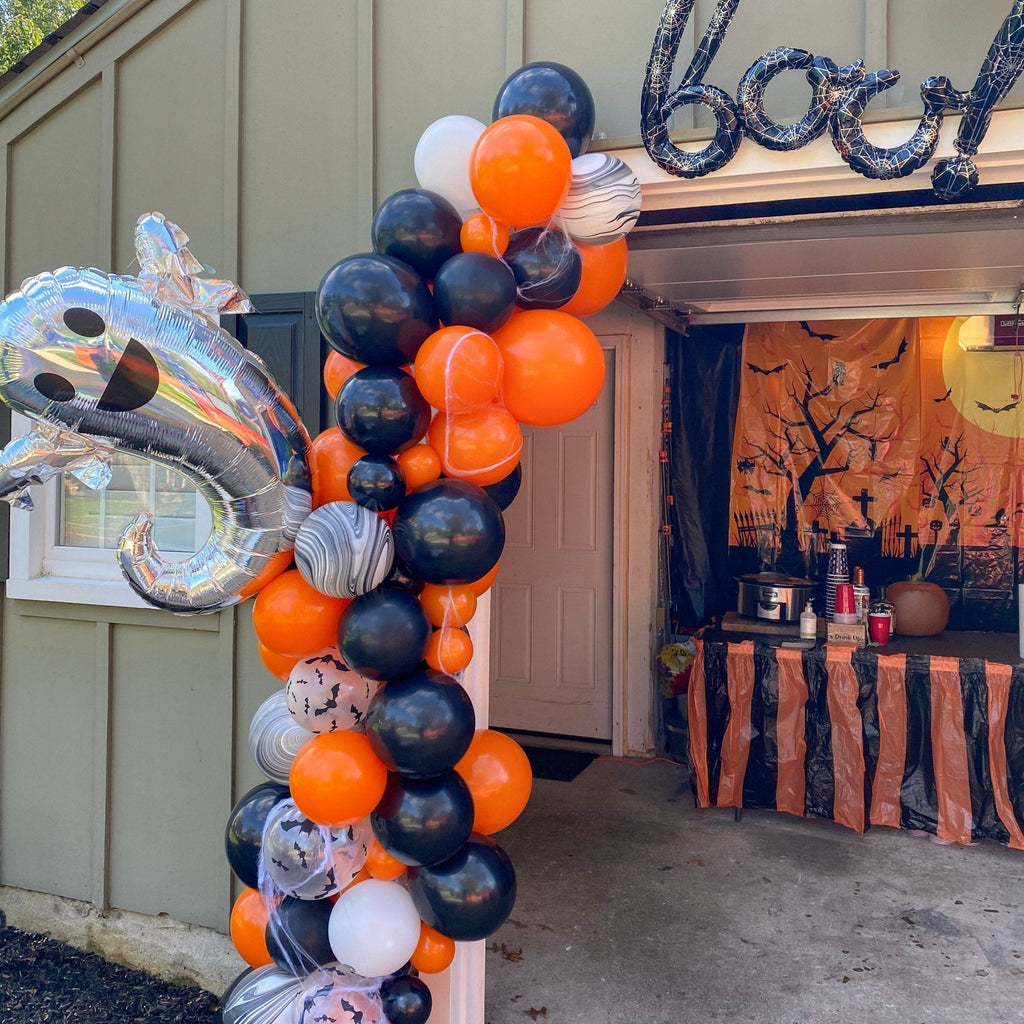 Halloween Balloon Garland Kit, Black & Orange