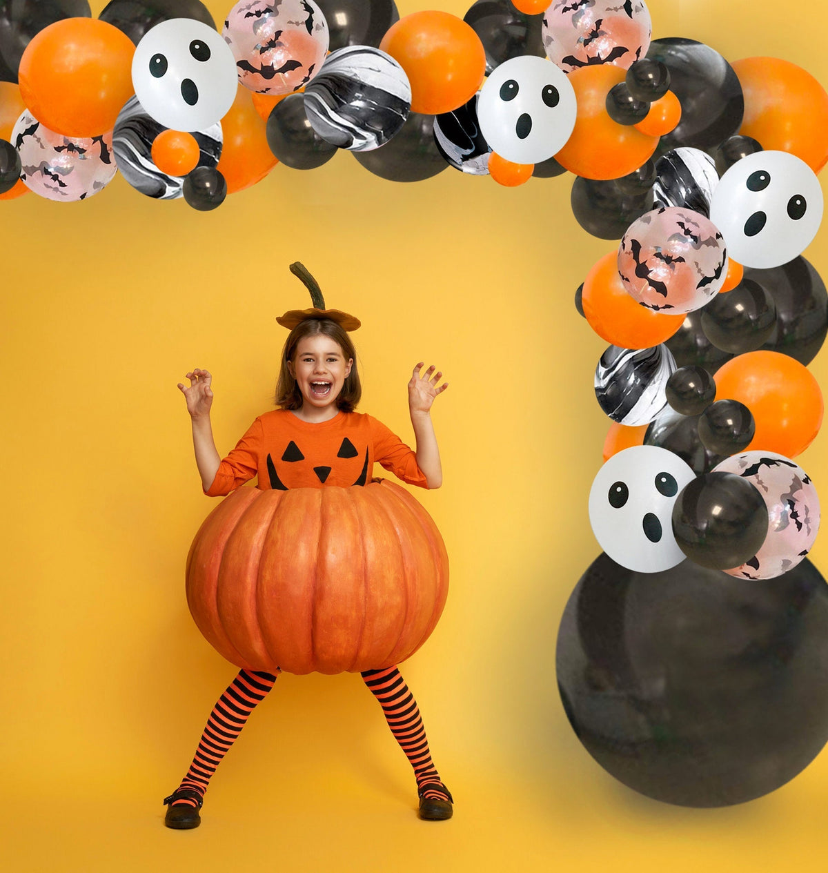 Halloween Balloon Garland Kit, Black & Orange